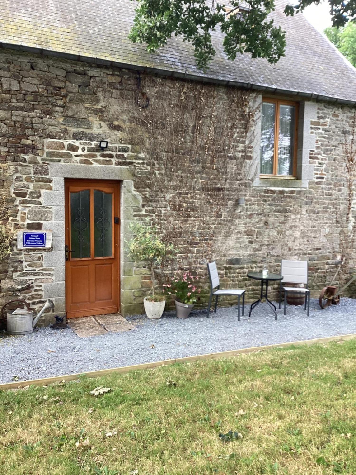 Normand Holiday Home - Vire Calvados Relaxing Rural Retreat Le Reculey Eksteriør billede